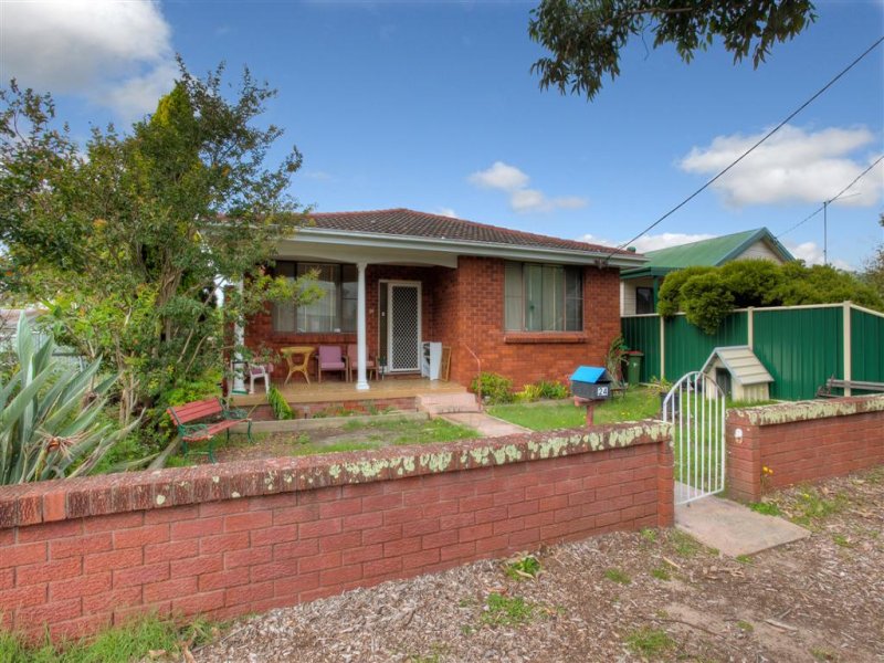 24 Albion Street, Umina Beach, NSW 2257