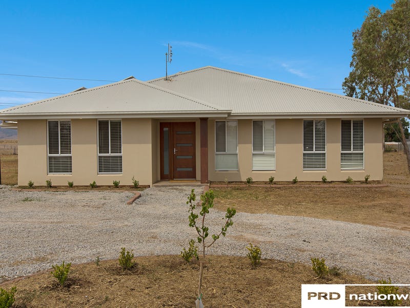 92 Attunga Street, Attunga, NSW 2345 Property Details