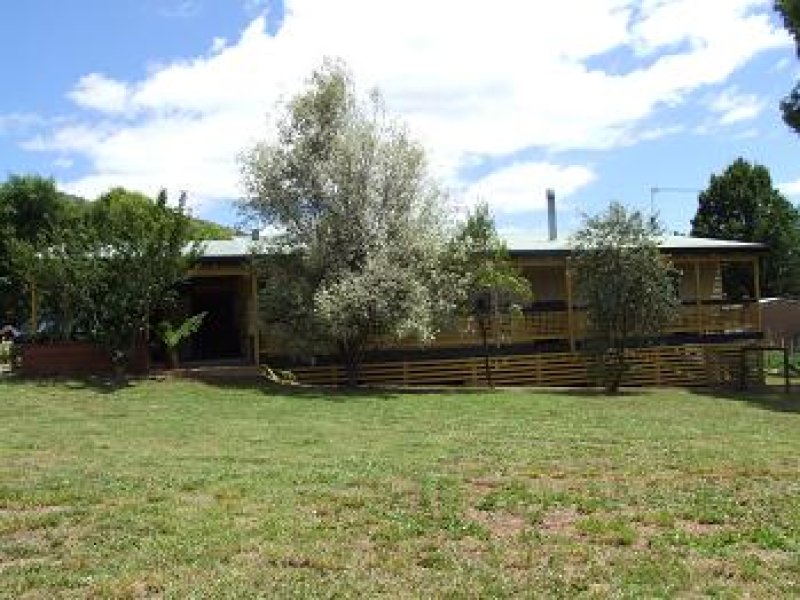 12 Myrtle Street, Tawonga South, VIC 3698