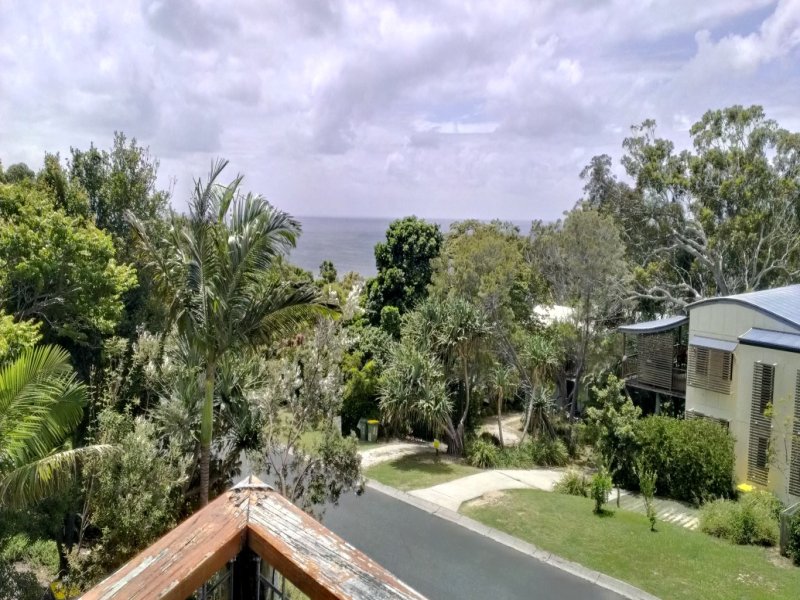 94 Tramican Street Point Lookout Qld 4183