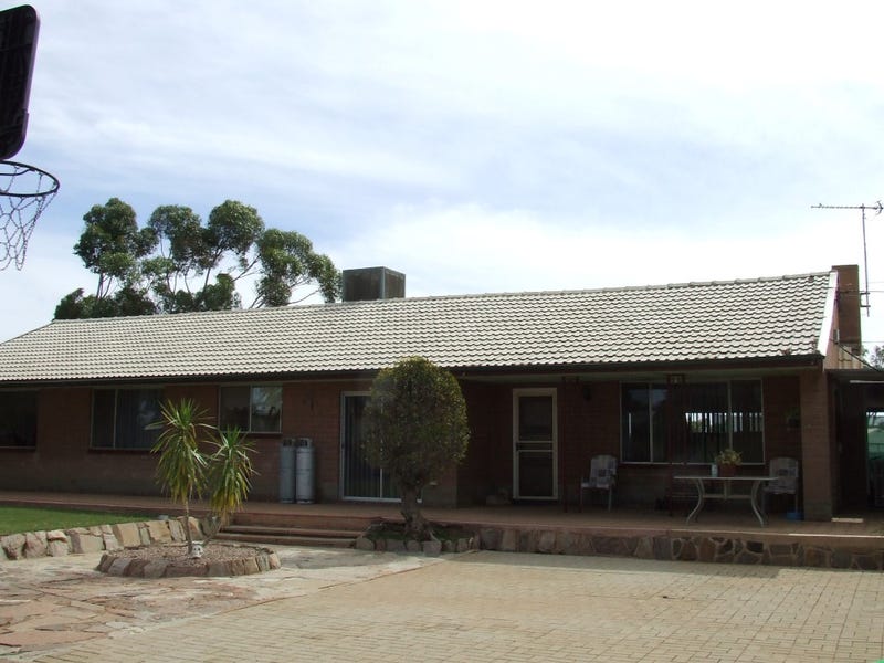 1113 Engelsman Road, Stirling North, SA 5710