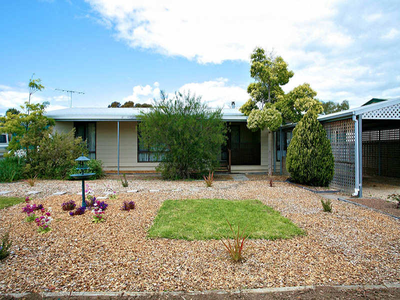 27 First Street, Owen, SA 5460 Property Details