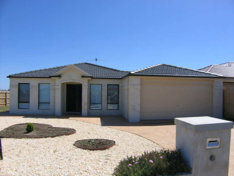 317 Coburns Road Navan Park Estate, Melton, Vic 3337 Property Details