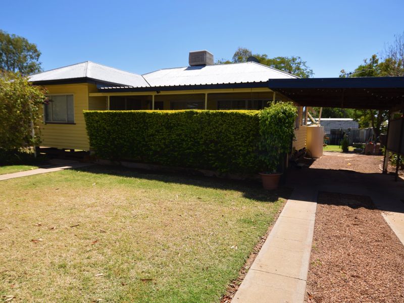 12 Heron Street, Longreach, QLD 4730