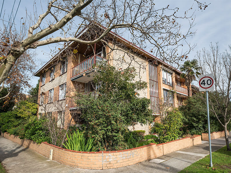 2/7 Tennyson Street, Elwood, VIC 3184