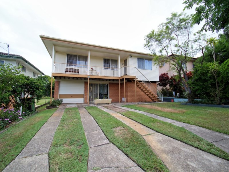 134 King Street, Woody Point, QLD 4019