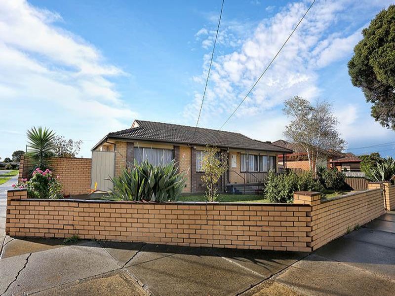52 Kingsway Drive, Lalor, Vic 3075 Property Details