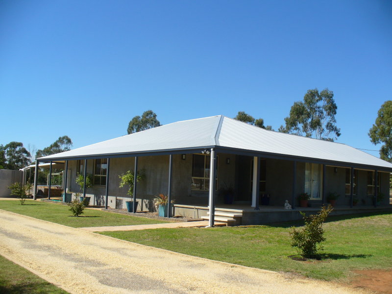 17 River Park Road, Cowra, NSW 2794 Property Details