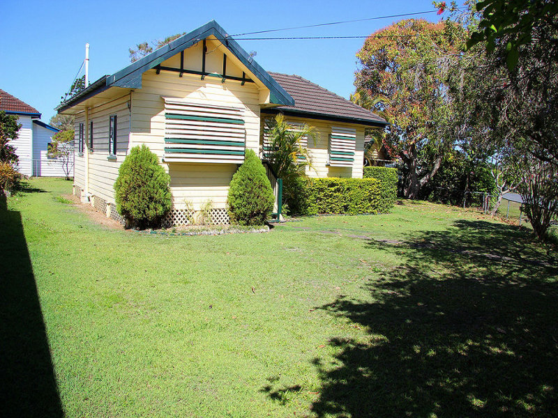 8 Bradfield Street, Brighton, QLD 4017