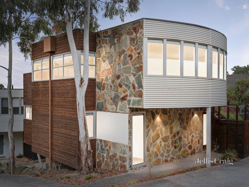 8/22 Livingstone Road, Eltham, Vic 3095 Townhouse for Sale