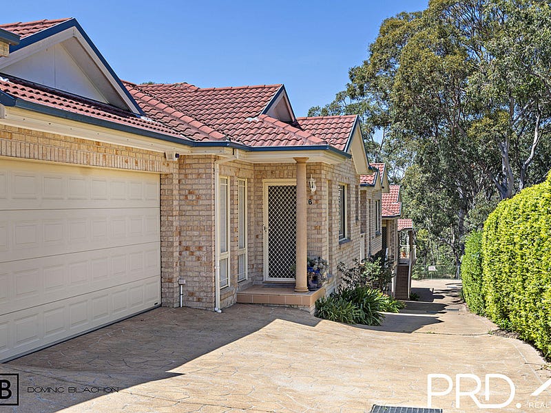 6/883 Henry Lawson Drive, Picnic Point, NSW 2213