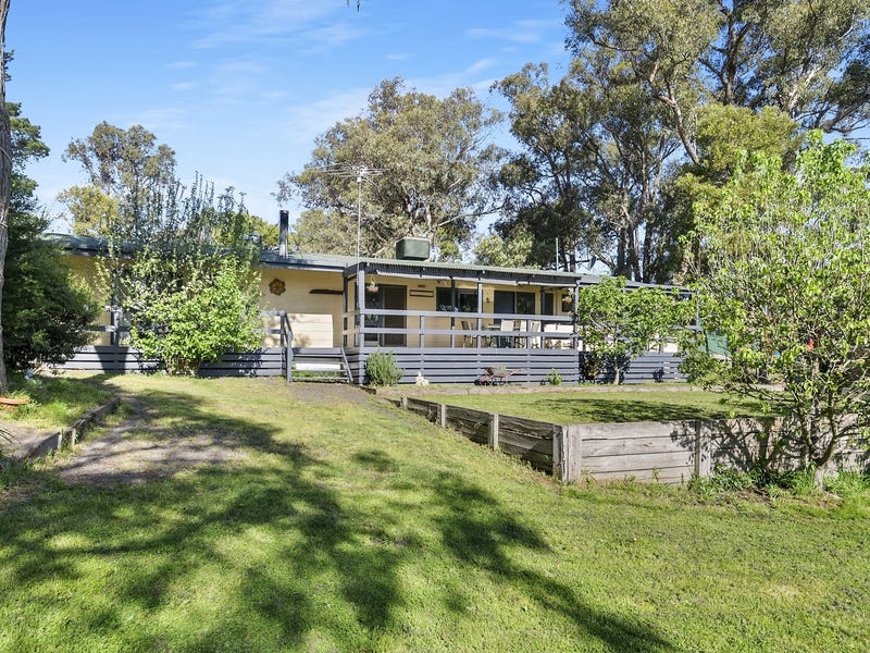 25 View Road, Wandong, Vic 3758 - Property Details