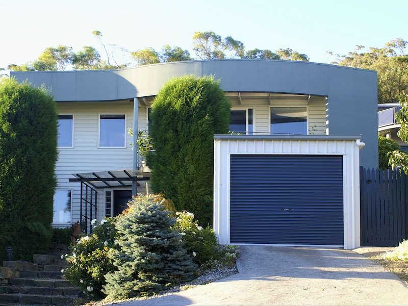 164 Derwent Avenue, Lindisfarne, Tas 7015 Property Details