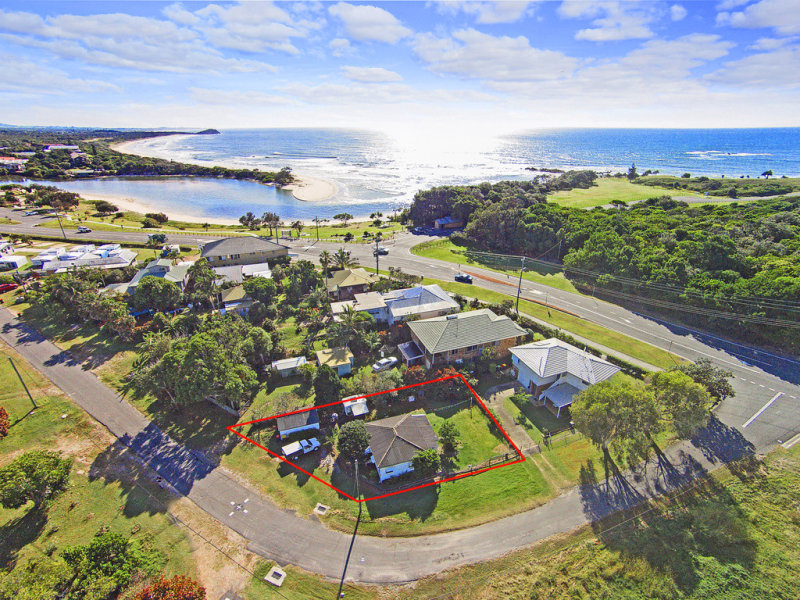 2 Young Street, Hastings Point, NSW 2489 - realestate.com.au