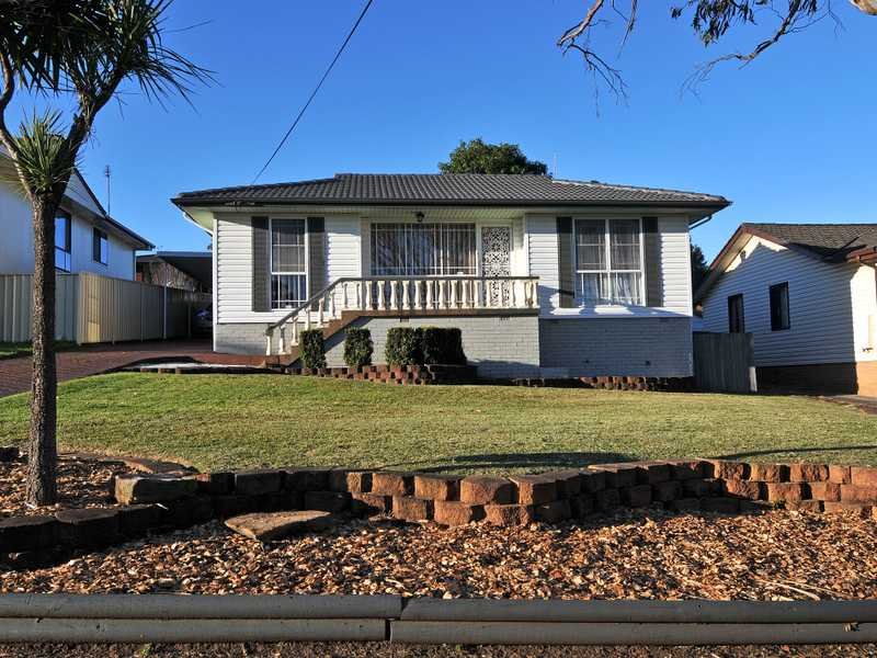 37 Galong Cres, Koonawarra, NSW 2530