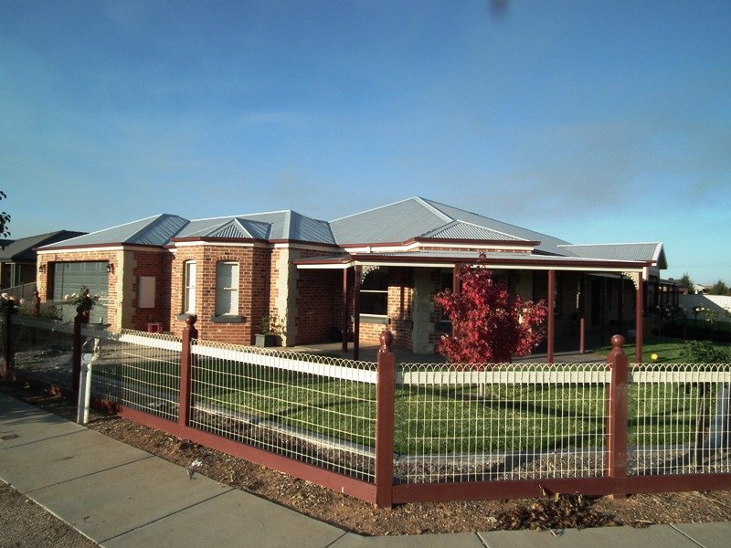 2 Tarquin Place, Nagambie, Vic 3608 Property Details