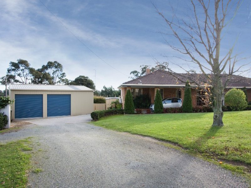 1 Main Neerim Road, Drouin, Vic 3818 Property Details