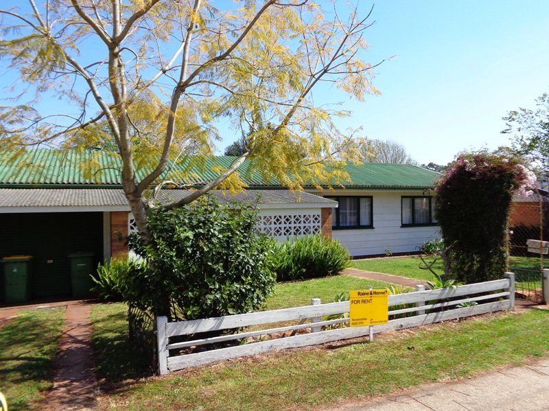 785 Ruthven Street, South Toowoomba, Qld 4350