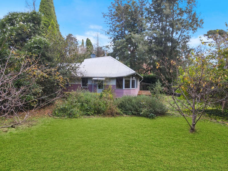 1 Clearview Street, Bowral, NSW 2576 House for Sale