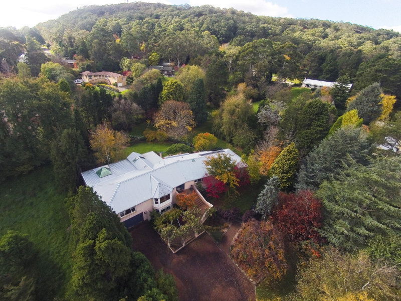 26 Oxley Drive, Bowral, NSW 2576