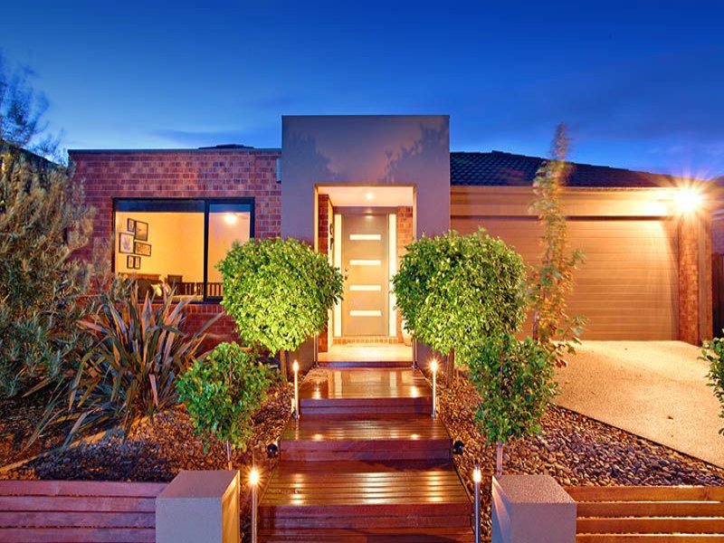 19-bowmont-drive-derrimut-vic-3026-property-details