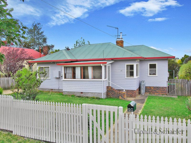 51 Taylor Street, Armidale, NSW 2350