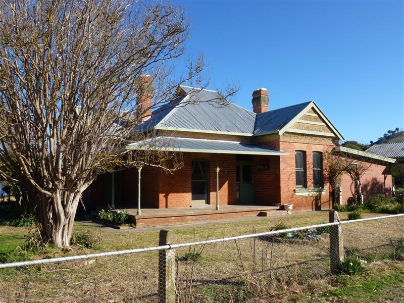 30 Wattle Street, Old Tallangatta, VIC 3701