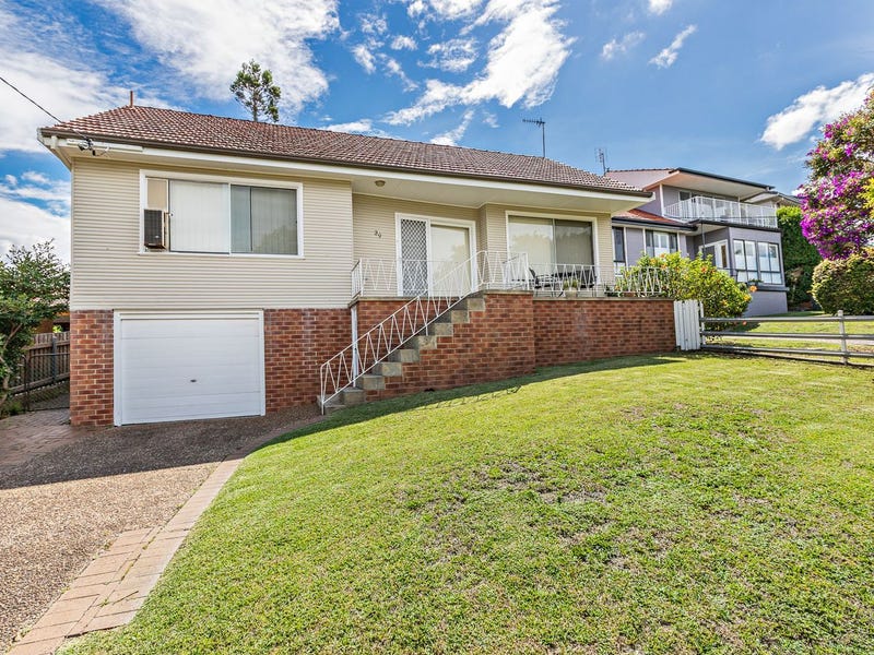 39 Valaud Cres, Highfields, NSW 2289