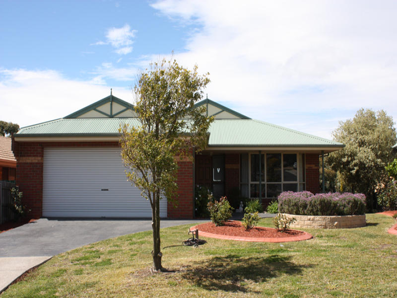 5 Rees Road, Sunbury, Vic 3429 Property Details