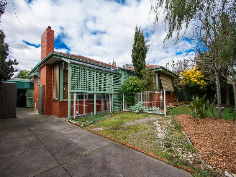 77 Karingal Drive, Frankston, Vic 3199 Property Details