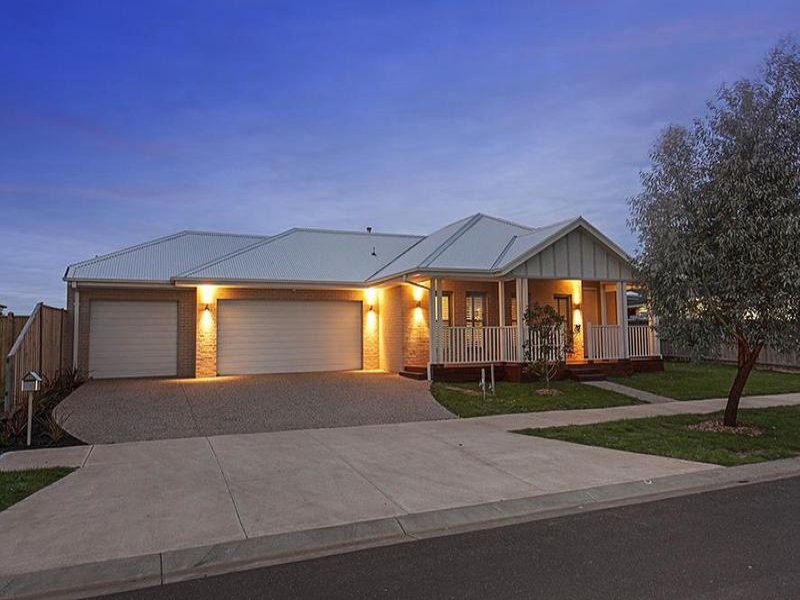 18 Castlemaine Drive, Eynesbury, VIC 3338