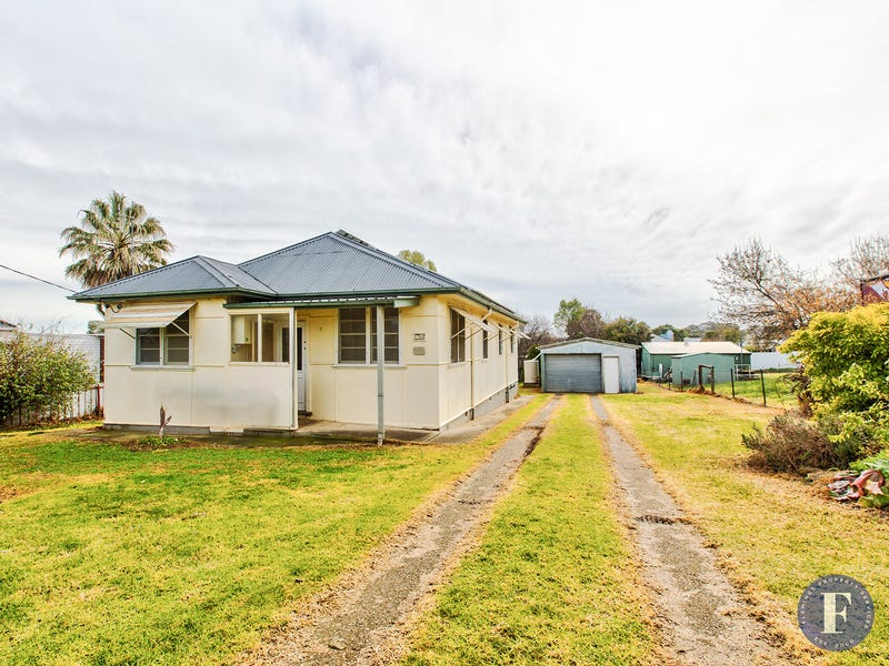 105 Swift Street, Harden, NSW 2587 Property Details