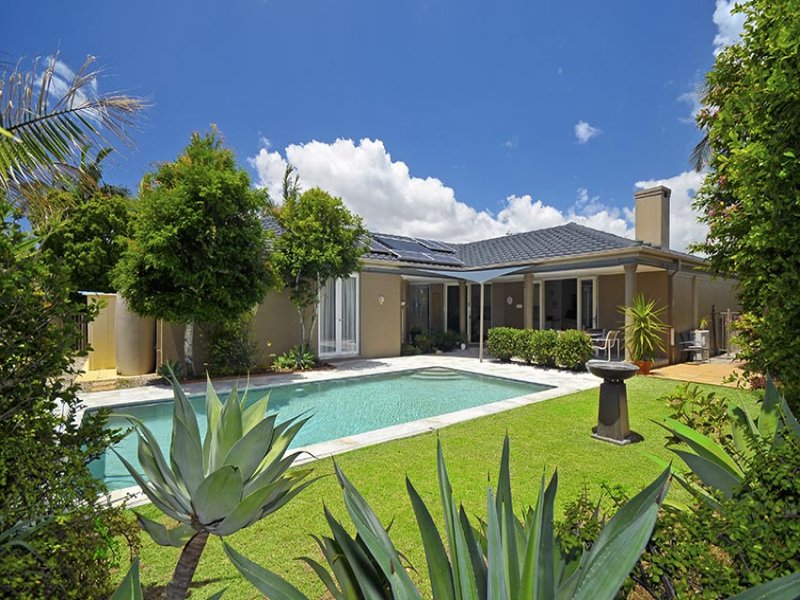 61 Kirralee Drive, Robina, Qld 4226 Property Details