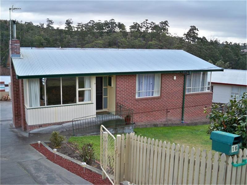 16 Bradfield Street, Claremont, Tas 7011 Property Details