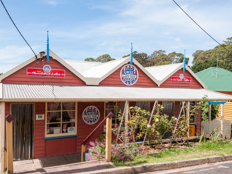 11 Bate Street, Central Tilba, NSW 2546