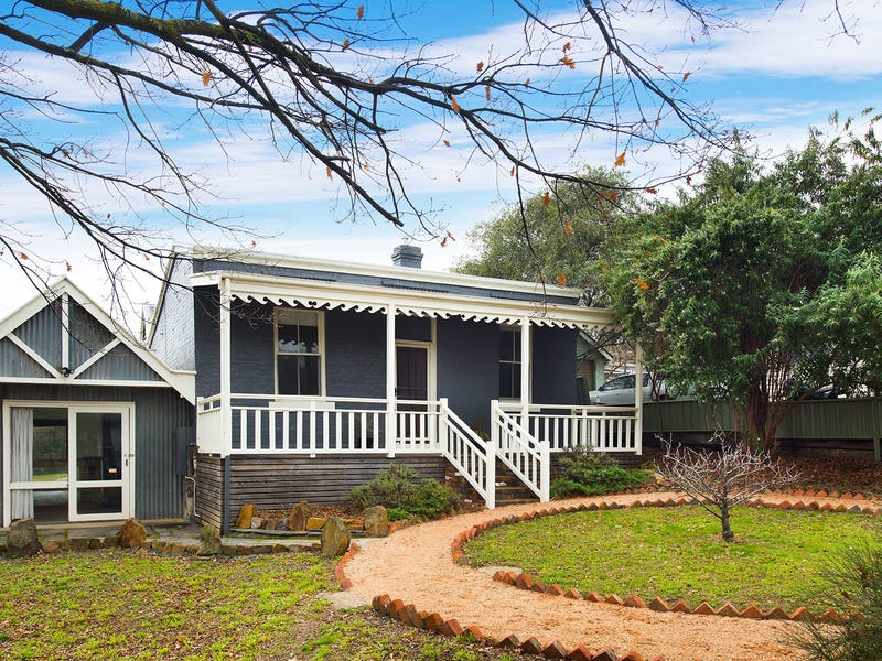 1A Bull Street, Castlemaine, Vic 3450 Property Details