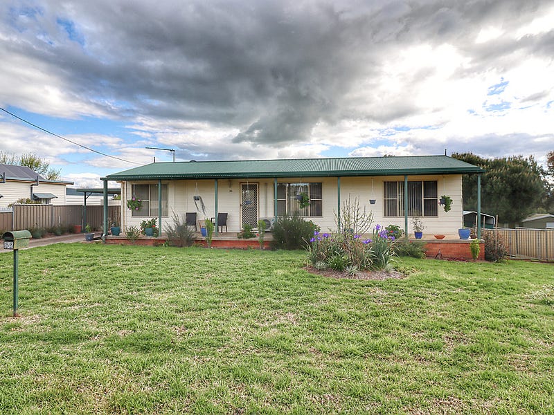 36 Mulyan Street, Cowra, NSW 2794 Property Details