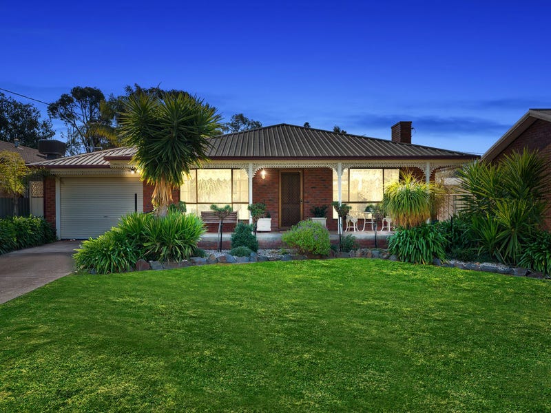 99 Simpsons Road, Eaglehawk, VIC 3556