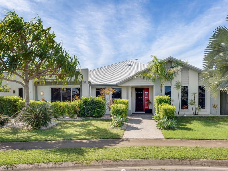 31 Whitehaven Drive, Blacks Beach, QLD 4740