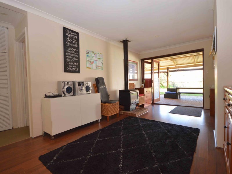 47 Hawker Street, Safety Bay, WA 6169