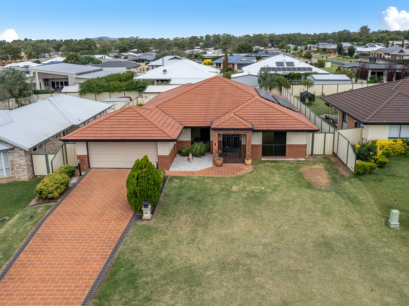 28 Baguley Street, Warwick, Qld 4370 Property Details