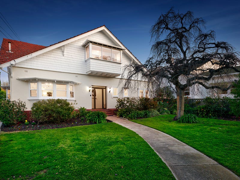 13 Normandy Road, Elwood, VIC 3184