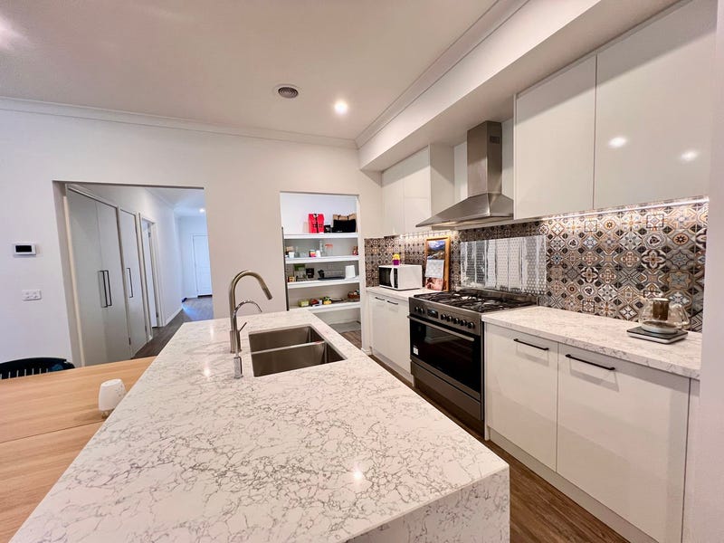 Houses for Rent in Australia Pg. 6