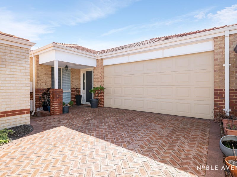 7/11 Endeavour Road, Hillarys, WA 6025 Unit for Sale