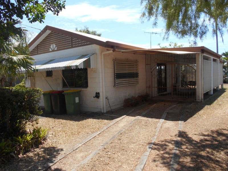 138 John Dory Street, Taylors Beach, QLD 4850