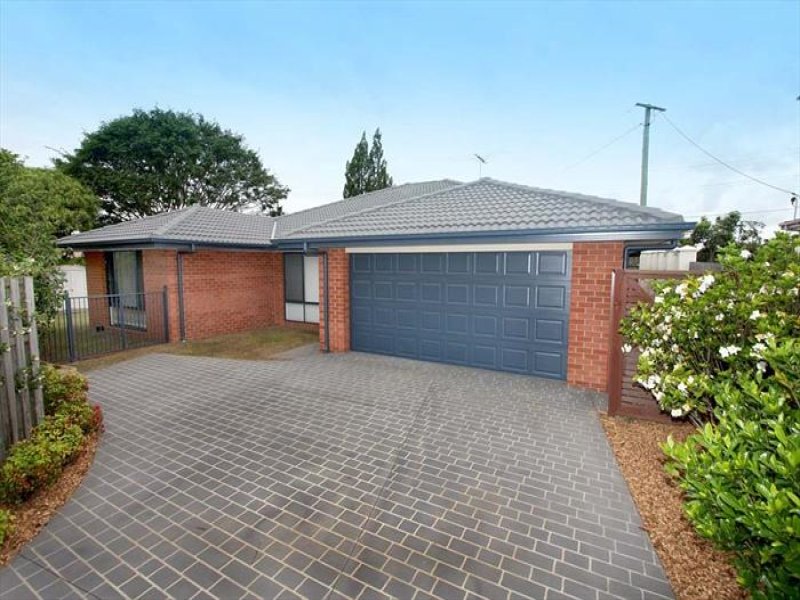 7 Waratah Court, Kallangur, Qld 4503 Property Details