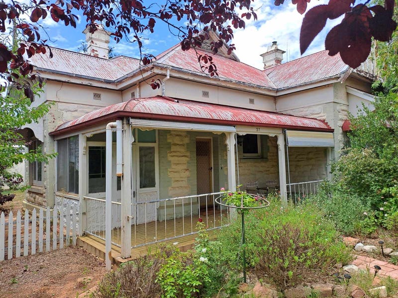 37 King Edward Street, Jamestown, SA 5491 House for Sale realestate