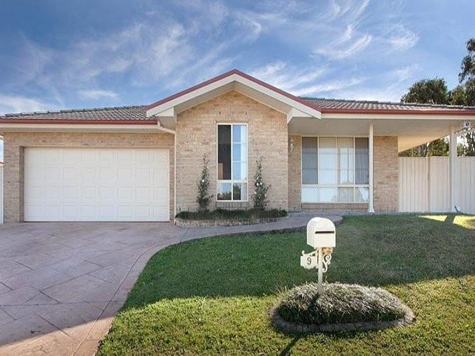 9 Adam Murray Way, Flinders, NSW 2529