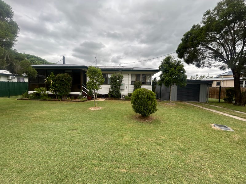 10 Heading Street, Murgon, Qld 4605 House for Sale