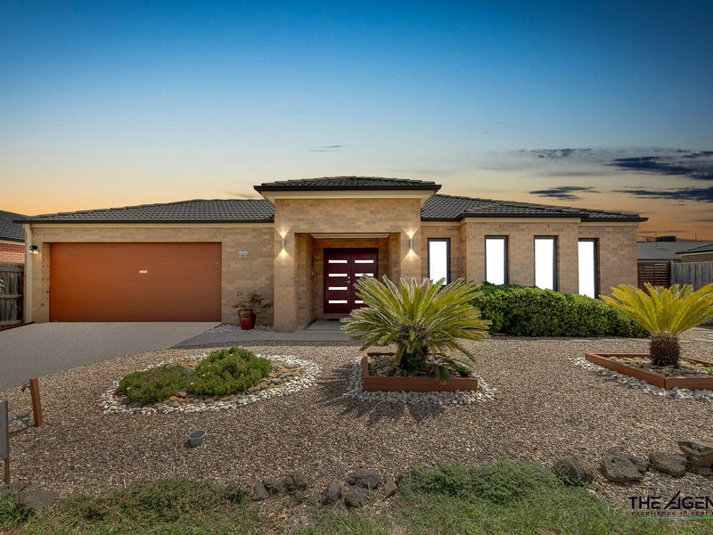 22 Chancery Way, Taylors Hill, VIC 3037